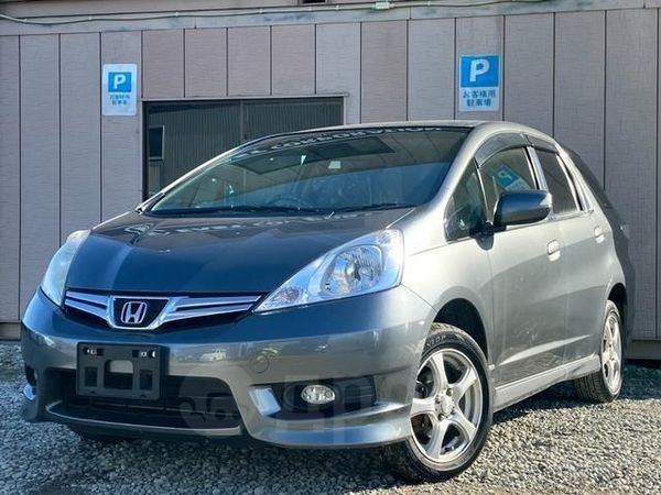  Honda Fit Shuttle 2015 , 530000 , 