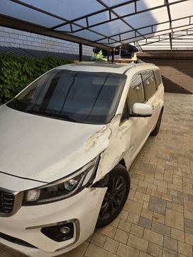    Kia Carnival 2018 , 2100000 , 