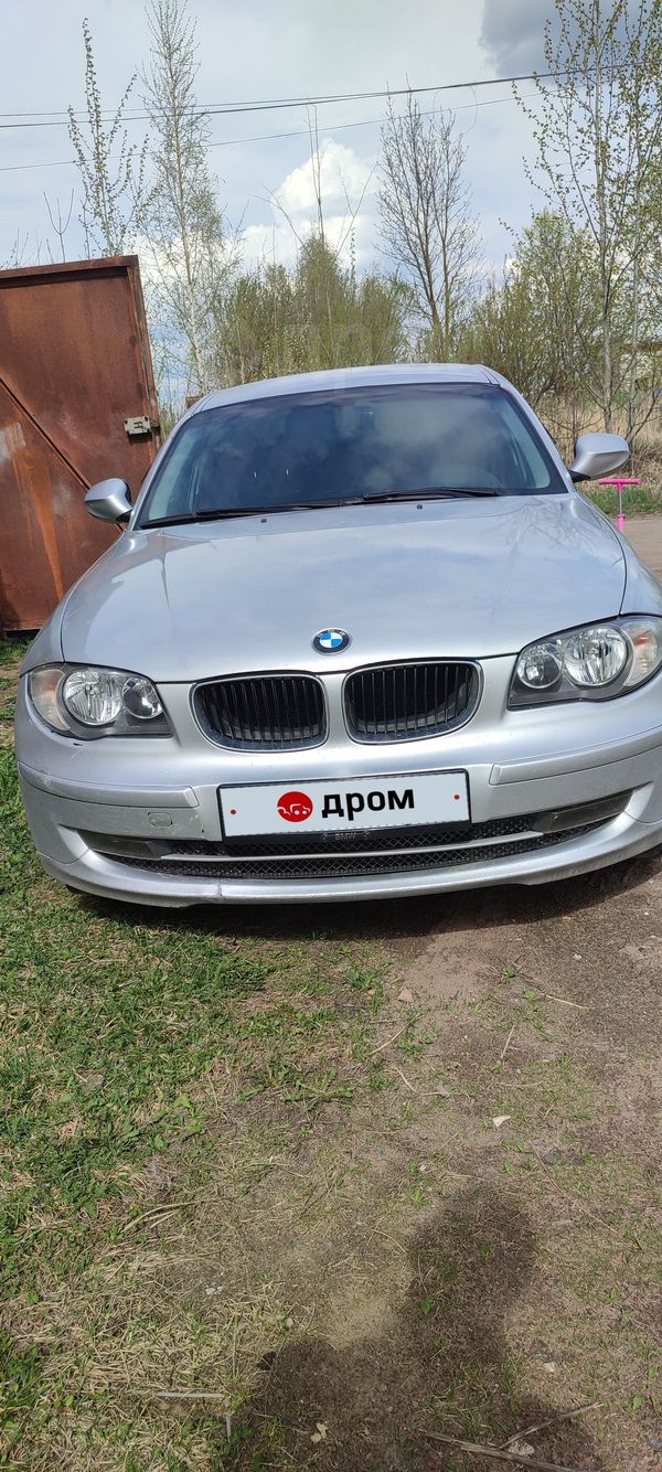  BMW 1-Series 2009 , 690000 ,  