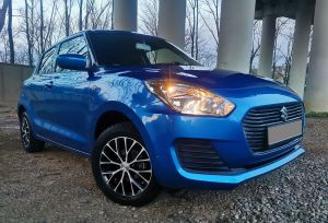  Suzuki Swift 2017 , 808000 , 
