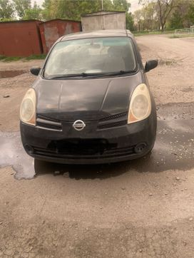  Nissan Note 2005 , 530000 , 