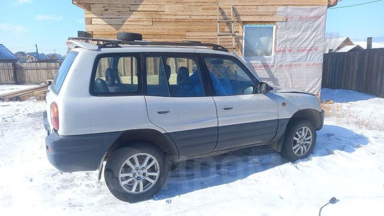 SUV   Toyota RAV4 1996 , 275000 , -
