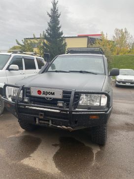 SUV   Toyota Land Cruiser 2002 , 4000000 , 
