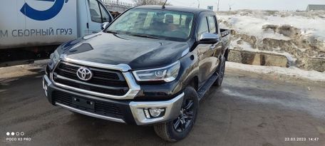 Пикап Toyota Hilux 2022 года, 5400000 рублей, Новосибирск