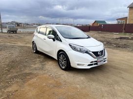 Nissan Note 2016 , 950000 , 