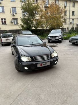  Mercedes-Benz C-Class 2005 , 790000 , 
