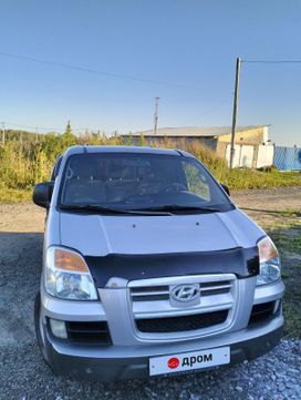    Hyundai Starex 2004 , 680000 , 