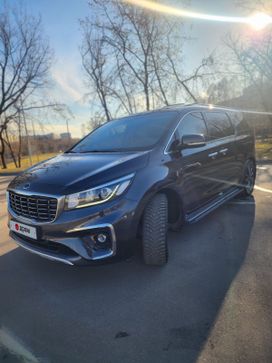    Kia Carnival 2018 , 2800000 , 