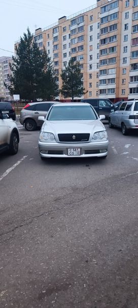 Toyota Crown 2001 , 930000 , 