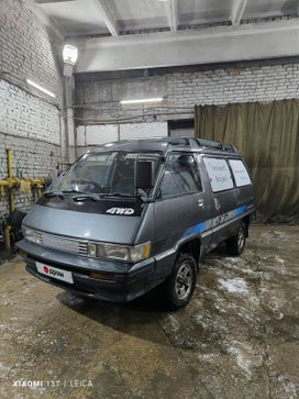    Toyota Town Ace 1987 , 220000 , -