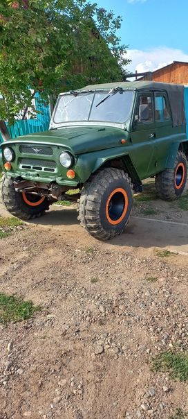 SUV    3151 2000 , 480000 , 