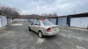  Ford Laser 2001 , 71000 , 
