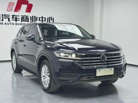 SUV   Volkswagen Touareg 2021 , 3950000 , 