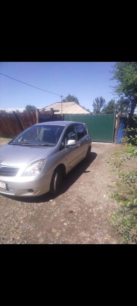    Toyota Corolla Spacio 2001 , 600000 , 