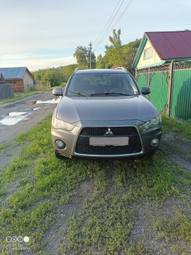 SUV   Mitsubishi Outlander 2010 , 1200000 , 