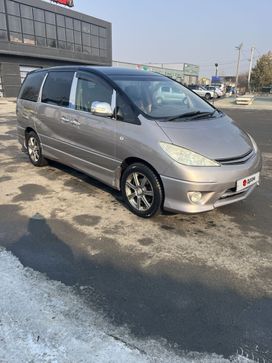    Toyota Estima 2002 , 995000 , 