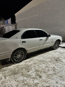  Toyota Crown 1990 , 300000 , 