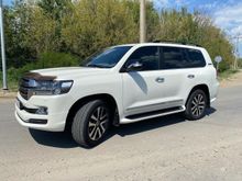  Land Cruiser, 2017