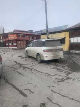    Toyota Estima 2003 , 1220000 , 
