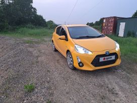  Toyota Aqua 2015 , 900000 , -