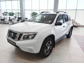 SUV   Nissan Terrano 2015 , 910000 , 