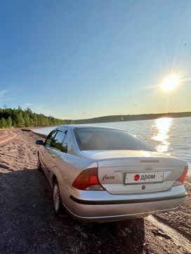  Ford Focus 2004 , 330000 , 