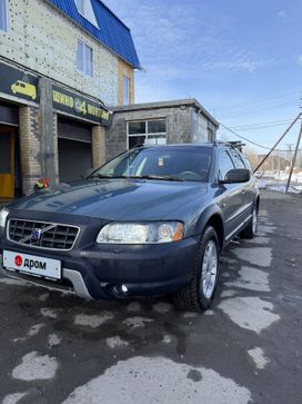  Volvo XC70 2004 , 700000 , 