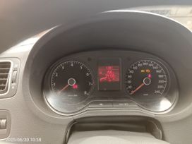  Volkswagen Polo 2011 , 720000 , 