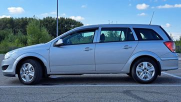  Opel Astra Family 2012 , 850000 , 
