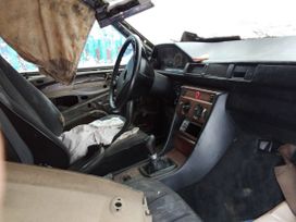  Mercedes-Benz E-Class 1988 , 80000 , 