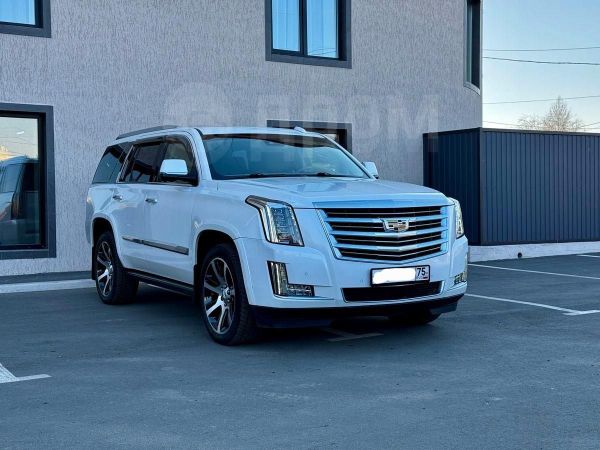 SUV   Cadillac Escalade 2015 , 5200000 , 