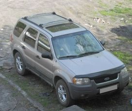 SUV   Ford Escape 2001 , 320000 , 