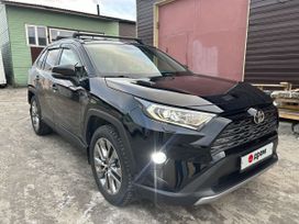 SUV   Toyota RAV4 2021 , 3870000 , 