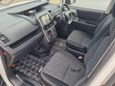    Toyota Voxy 2012 , 1980000 , 