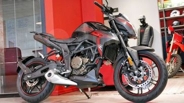  Voge 300R 2024 , 403000 , 