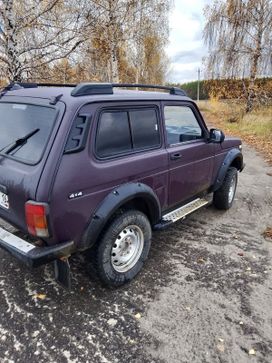  3   4x4  2003 , 307000 , 