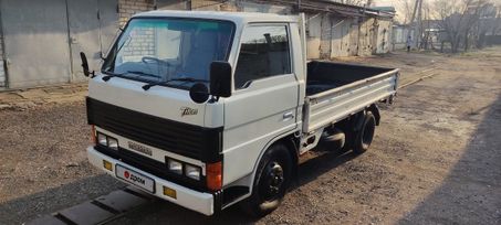   Mazda Titan 1990 , 1100000 , 