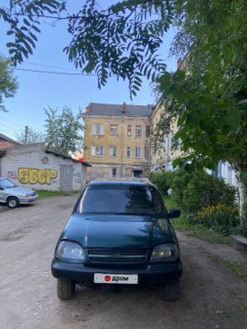 SUV   Chevrolet Niva 2004 , 180000 ,  