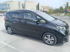    Honda Freed+ 2021 , 1700000 , 