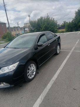  Toyota Camry 2014 , 2000000 , 