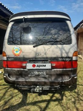    Toyota Granvia 1998 , 900000 , 