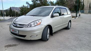    Toyota Sienna 2003 , 1300000 , 