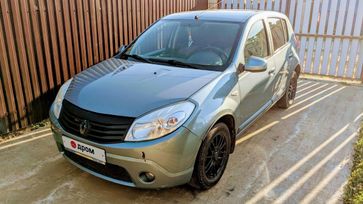  Renault Sandero 2010 , 530000 , 