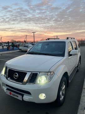 SUV   Nissan Pathfinder 2011 , 1520000 , 