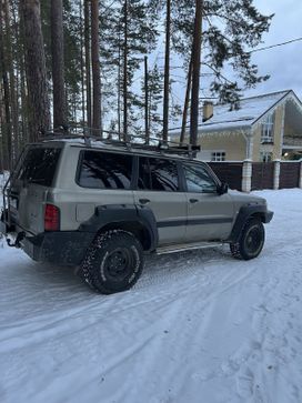 SUV   Nissan Patrol 2001 , 990000 , 