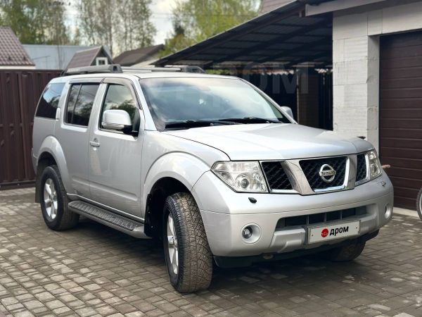 SUV   Nissan Pathfinder 2007 , 950000 , 