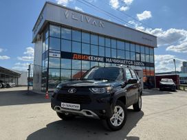 SUV      2023 , 979000 , 
