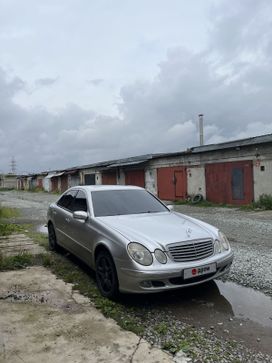  Mercedes-Benz E-Class 2003 , 835000 , 