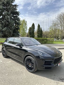 SUV   Porsche Cayenne 2018 , 7000000 , 