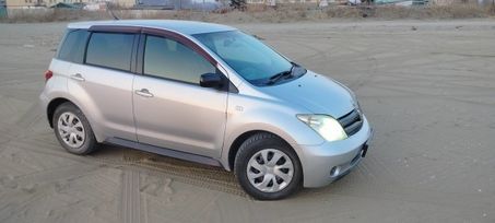  Toyota ist 2004 , 500000 , 